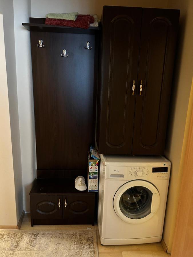 Lalelelor Apartment Szucsáva Kültér fotó
